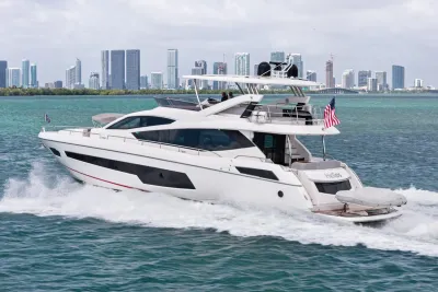 2018 Sunseeker 75 Sport Yacht