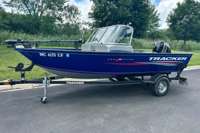 2018 Tracker Pro Guide V-16 WT