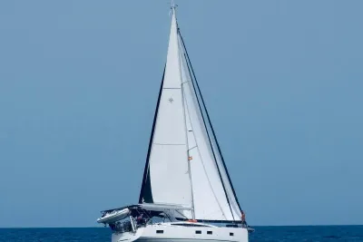 2019 Jeanneau 54