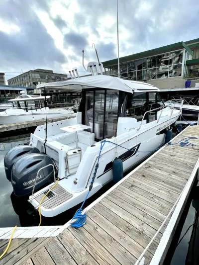2019 Jeanneau NC 895