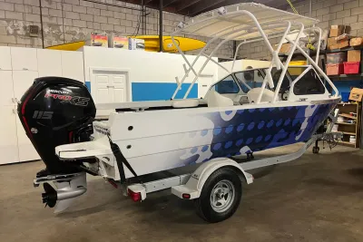 2019 KingFisher 1825 Falcon