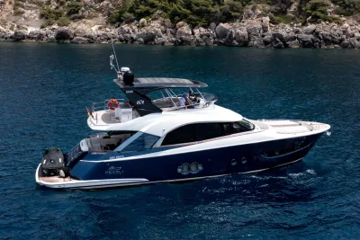 2019 Monte Carlo Yachts MCY 66