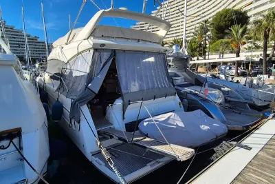 2019 Prestige 460
