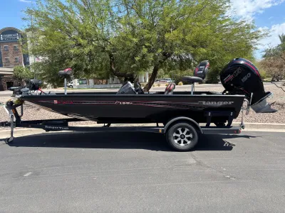 2019 Ranger RT198P
