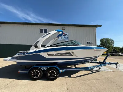 2019 Regal 23 RX Bowrider