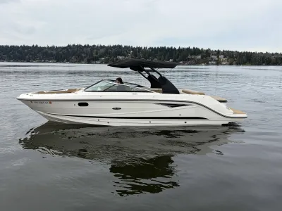 2019 Sea Ray SLX 280