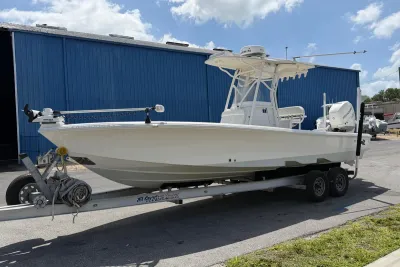 2019 SeaVee 270Z