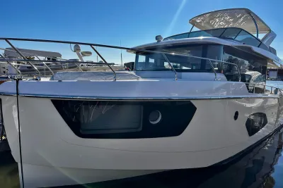 2020 Absolute Navetta 48