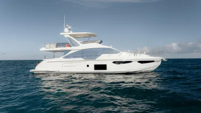 2020 Azimut fly