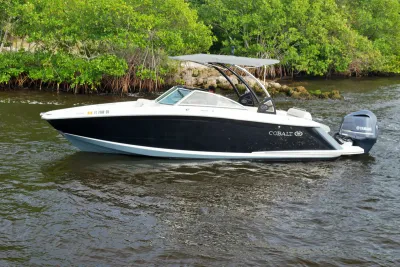 2020 Cobalt 25SC