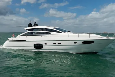 2020 Pershing 62