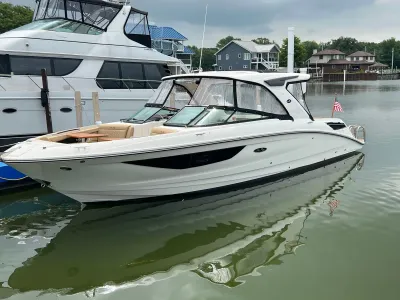 2020 Sea Ray SLX 350