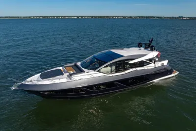 2020 Sunseeker Predator 74