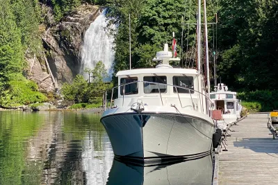 2021 American Tug 362