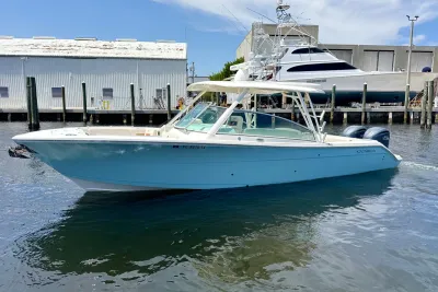 2021 Cobia 330 Dual Console
