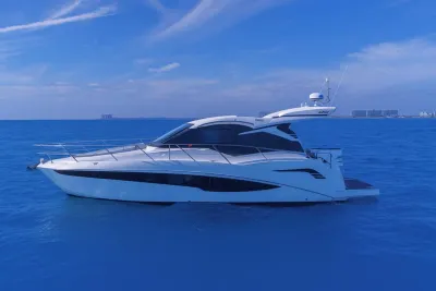 2021 Galeon 425 HTS