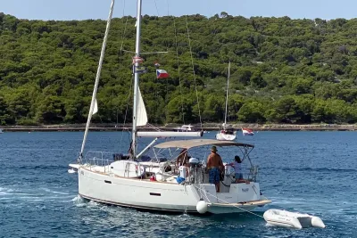 2021 Jeanneau Sun Odyssey 389