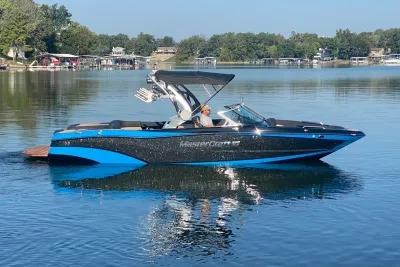 2021 MasterCraft XT25