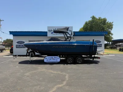 2021 Moomba Max