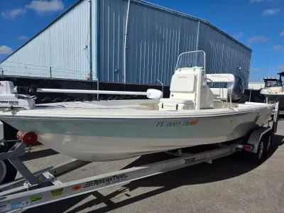 2021 Pathfinder 2200 TRS
