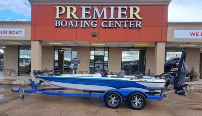 2021 ProGator 190V