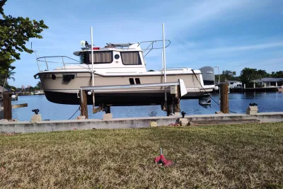 2021 Ranger Tugs R-25