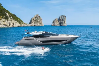 2021 Riva 88' Folgore