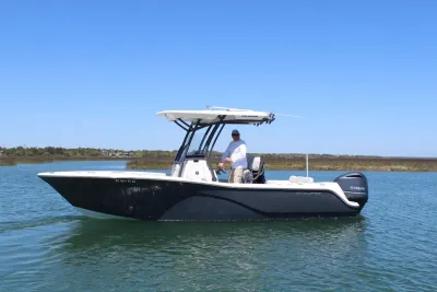 2021 Sea Fox 248 Commander