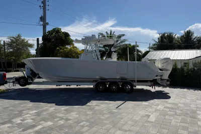 2021 SeaVee 322Z
