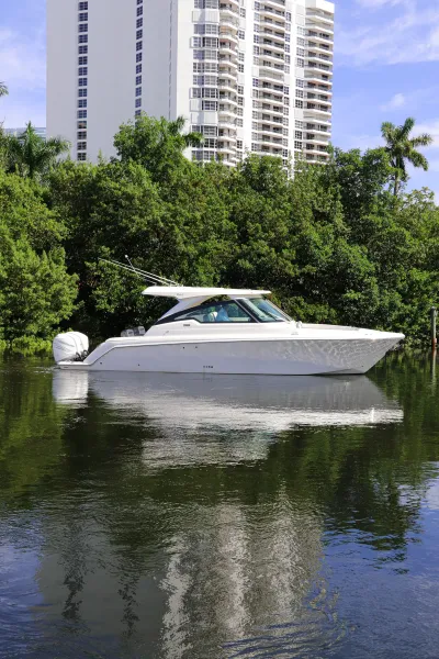 2021 Tiara Sport 34 LX