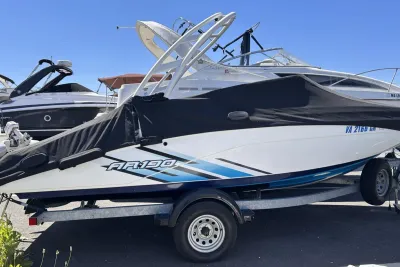 2021 Yamaha Boats AR190