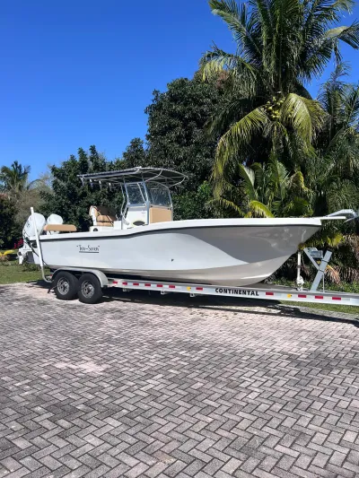 2022 Dusky 278 Open Fisherman