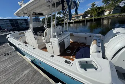 2022 Edgewater 280CC