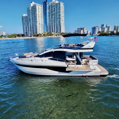 2022 Galeon 470 Sky