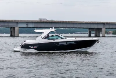 2022 Monterey 378SS Super Sport