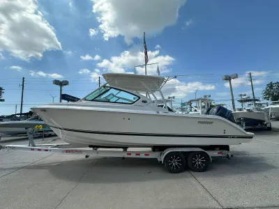 2022 Pursuit DC 266 Dual Console
