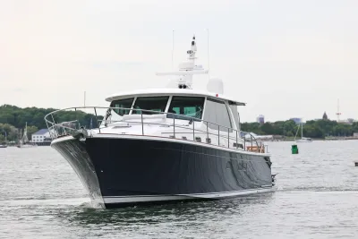 2022 Sabre 58 Salon Express