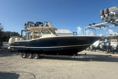 2022 Scout 355 LXF
