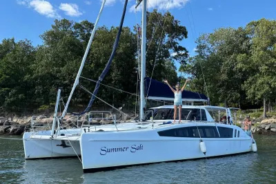2022 Seawind 1160 lite w/Diesel Motors