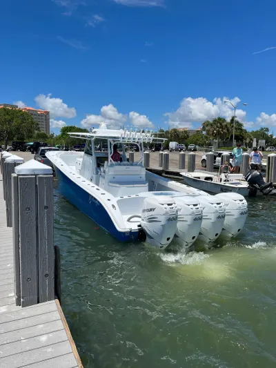2022 Yellowfin 39 Offshore