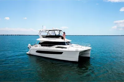 2023 Aquila 44 Yacht