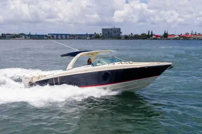 2023 Chris-Craft Launch 35 GT