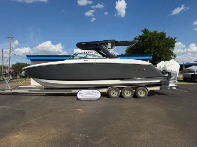 2023 Cobalt R33 OB