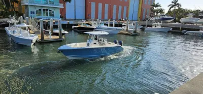 2023 Cobia 280 Center Console