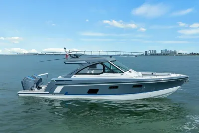 2023 Formula 380 Super Sport Crossover OB