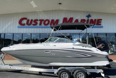 2023 Hurricane SunDeck 2200 OB