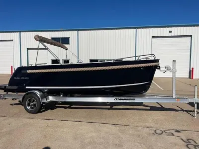 2023 Maxima 620 Retro
