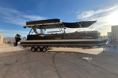 2023 Premier 310 Boundary Waters Revolution Top Deck