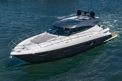 2023 Riviera 6000 Sport Yacht Platinum Edition