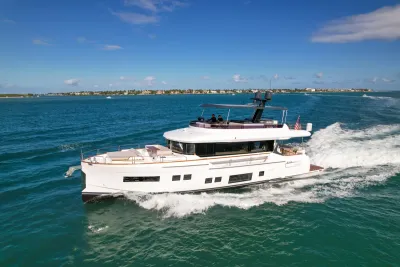 2023 Sirena 68